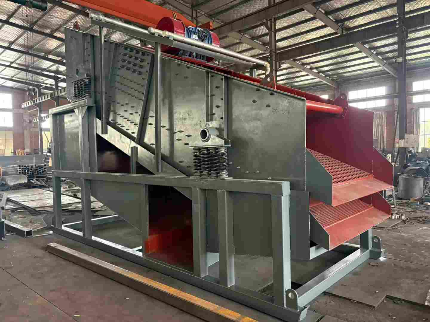 Gran lavadora de oro vibratoria, separador gravitacional de oro de alta capacidad para oro de río, lavadora de oro vibratoria para minería de oro de río